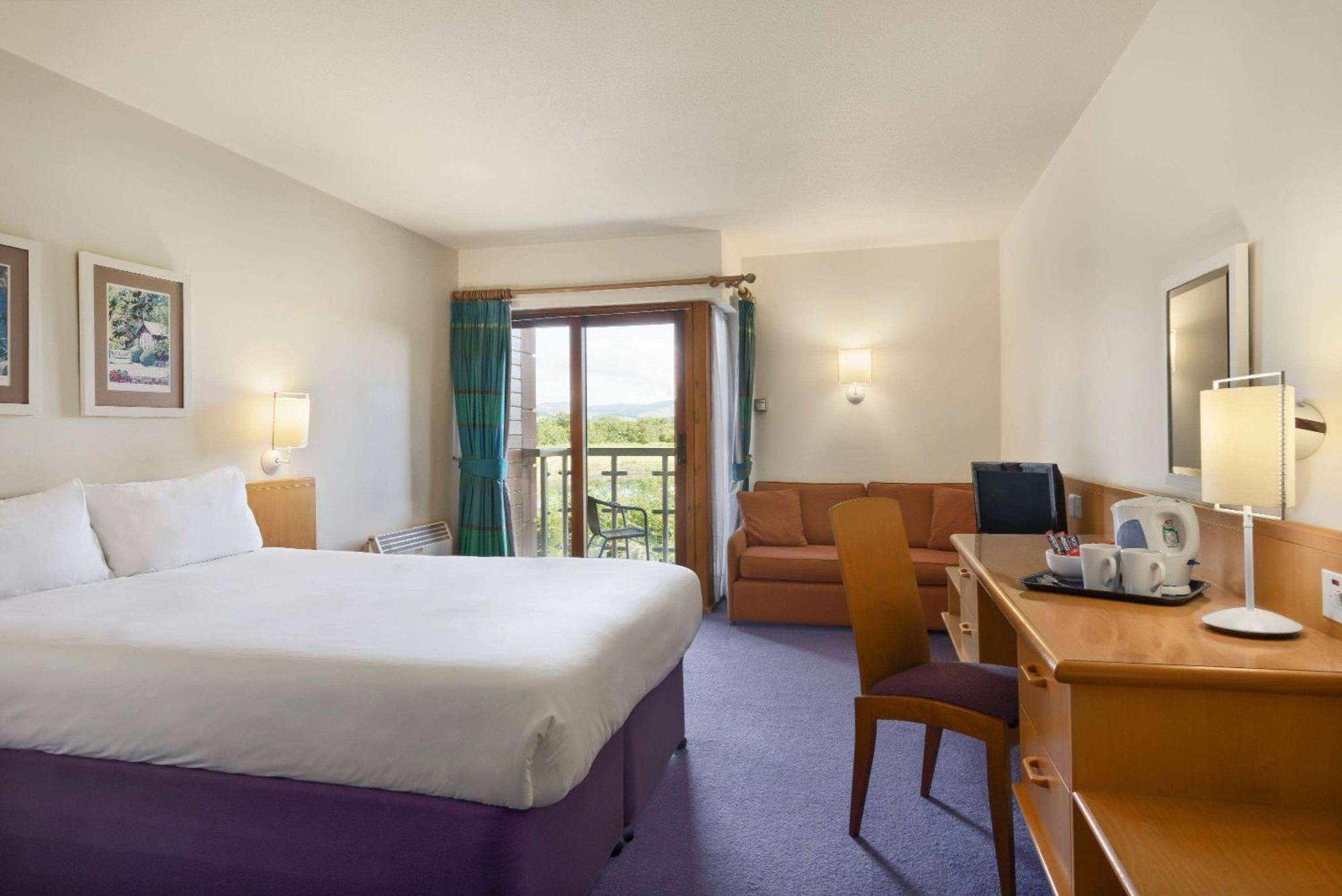 Days Inn Lockerbie - Annandale Water Johnstonebridge Exteriör bild